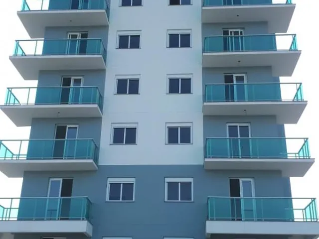 Imagem: Apartamentos (novos e usados) com 2 Dormitorio(s)