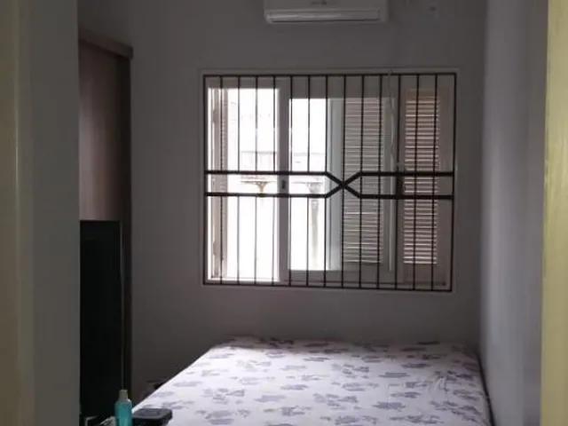 Imagem 10: Casas - Sobrados ( novos e usados) com 2 Dormitorio(s) localizado(a) no bairro Parque da