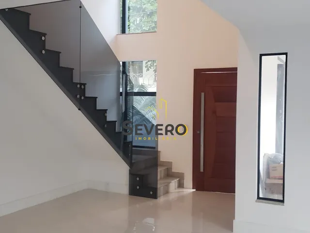 Imagem 14: Casa duplex com design moderno de 1ª locação em Piratininga