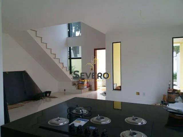 Imagem 12: Casa duplex com design moderno de 1ª locação em Piratininga