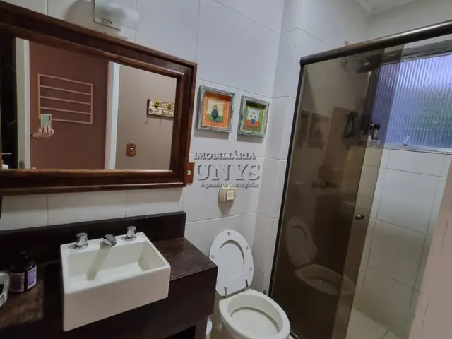 Imagem 12: Apartamento à venda em Porto Alegre - Mobiliado e Usado - Don Carlos Edifício - Bairro