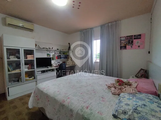 Imagem 4: Casa à venda em Teresina-PI, no bairro Saci, 4 quartos, 2 suítes, 3 salas, 2 vagas de