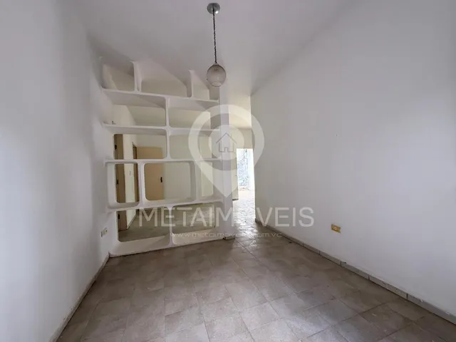 Imagem 8: Casa à venda, bairro Ininga: 4 quartos, 1 suíte, 2 salas, 3 vagas de garagem!