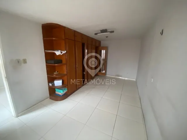 Imagem 2: Ponto comercial à venda na Rua Coelho de Resende Centro