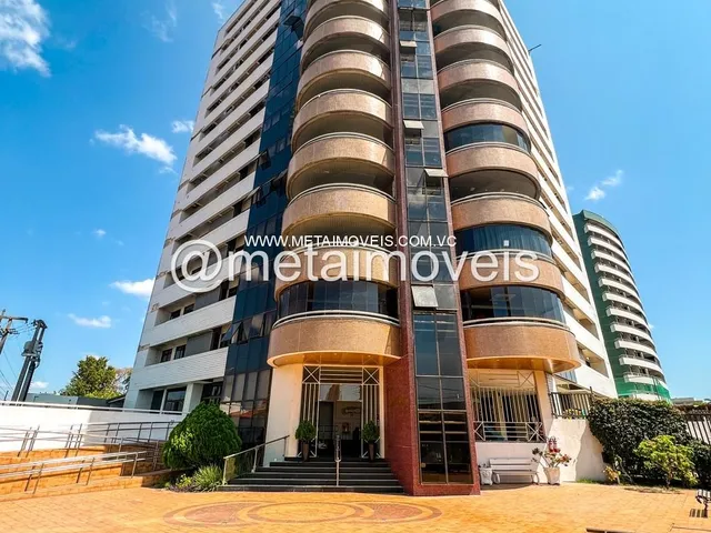 Imagem: O apartamento possui 4 Dormitórios, 4 Suítes, 3 Vagas na