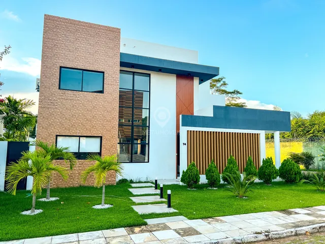 Imagem: A casa possui 4 Dormitórios, 4 Suítes, 4 Banheiros, 3