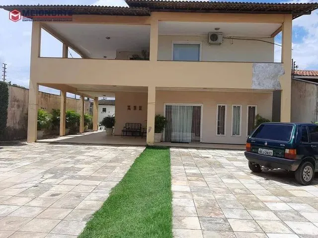 Imagem: Casa com 3 Dormitórios À Venda, 402 M²