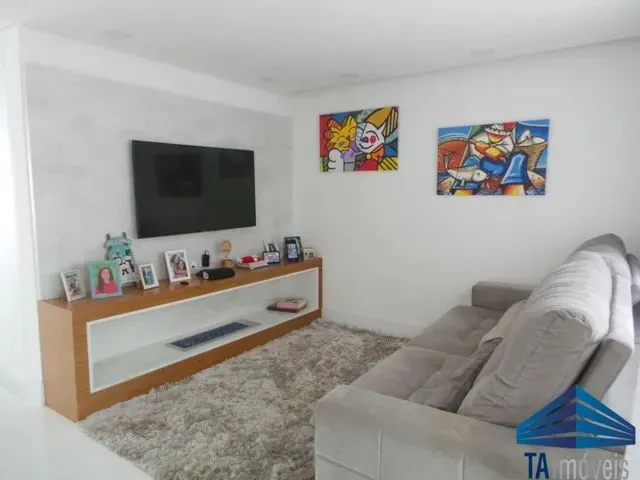 Imagem: Casa de Condomínio com 3 Quartos À Venda