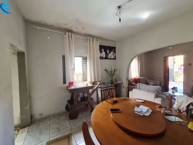 Imagem 11: Casa com 3 quartos, 2 vagas cobertas e quintal grande, em terreno de 360