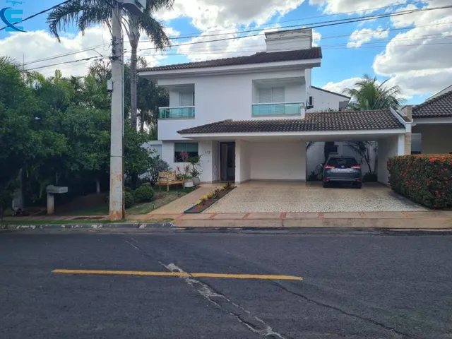Imagem: Casa de 362 m² em condomínio da Zona Sul