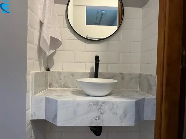 Imagem 2: Apto no Centro, de 2/4, com 65 M², Lavabo, Banheiro Social, em Prédio com 2 Elevadores