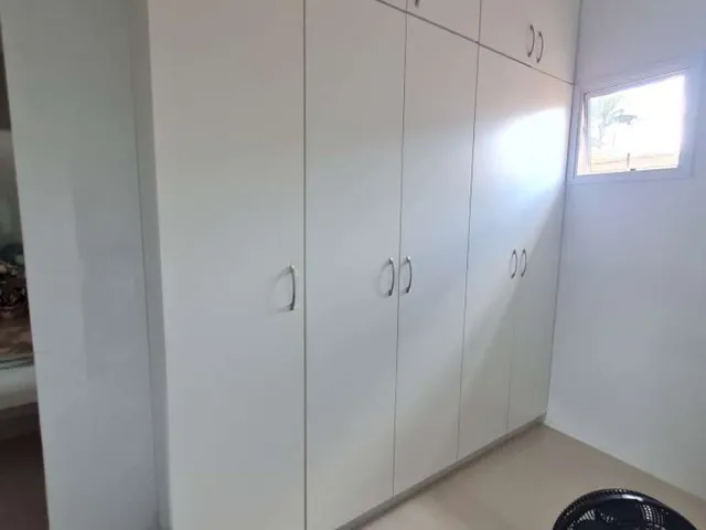Imagem 15: Casa térrea de alto padrão com 289 m², 3 suítes, e oito vagas, no Gávea Hill 1