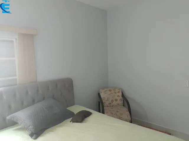 Imagem 5: Excelente Casa com 3/4 Sendo 1 Suíte, 2 Salas, Área Gourmet Completa, Piscina e 4 Vagas de Garagem