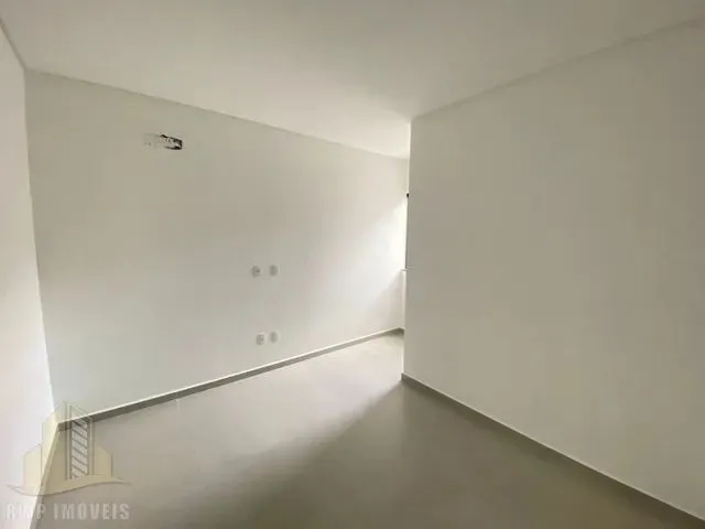 Imagem 4: Sobrado com 3 Quartos no Bairro Fortaleza