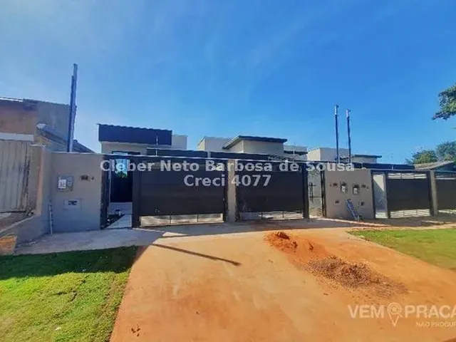 Imagem: Casa À Venda com 03 Dormitórios no Bairro