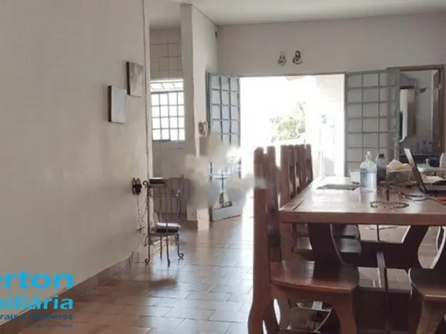 Imagem 7: Casa de 3 Quartos Sendo 2 Suítes, 5 Vagas, Próximo do Terminal Central