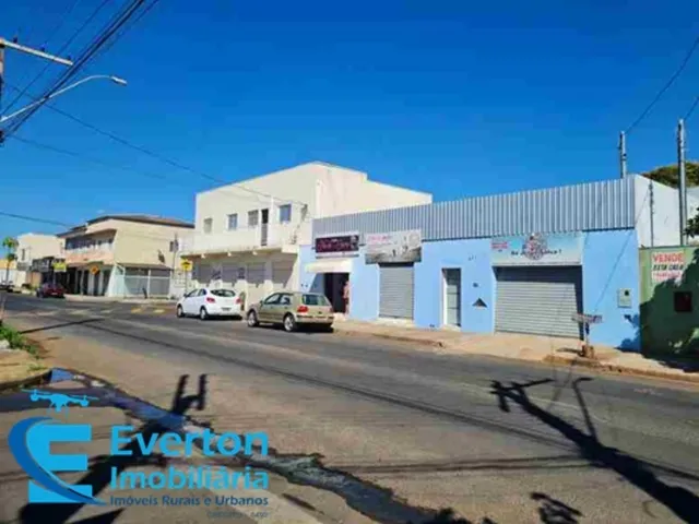 Imagem: 4 Cômodos Comerciais Totalizando 276 M²