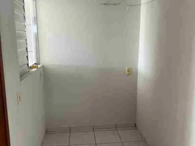 Imagem 2: 4 Cômodos Comerciais Totalizando 276 M² e 2 Aptos de 63 M² Cada, na Av. José Abdulmassih, 620