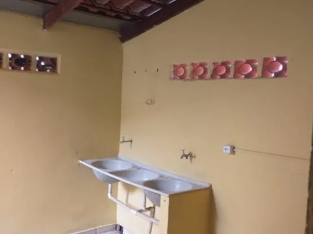 Imagem 5: 2 Casas, com Aproximadamente 130 M² e 100 M², em Terreno de 250 M², no Jardim Patrícia