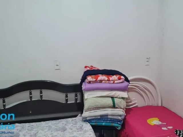 Imagem 14: 2 Casas, com Aproximadamente 130 M² e 100 M², em Terreno de 250 M², no Jardim Patrícia