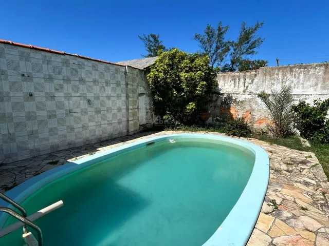 Imagem 1: Aluguel de casa em Cidreira com piscina e churrasqueira perto de comércios