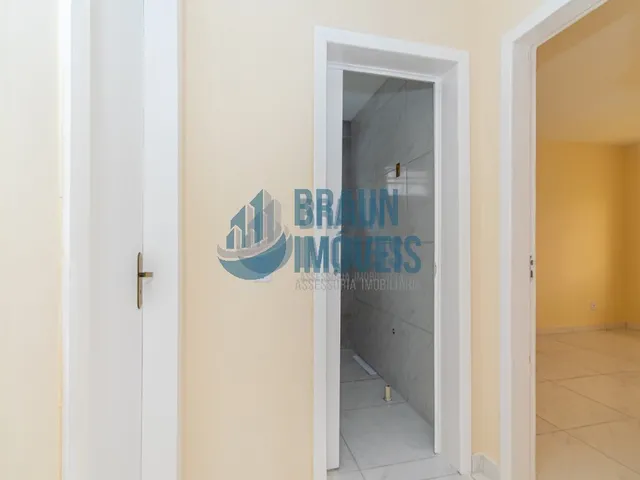 Imagem 2: Casa de 3 dormitórios sendo 1 suite com amplo pátio em Ótima localização em