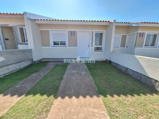 Imagem 12: Casas de 1 e 2 dormitórios com pátio privativo e infraestrutura completa, além de