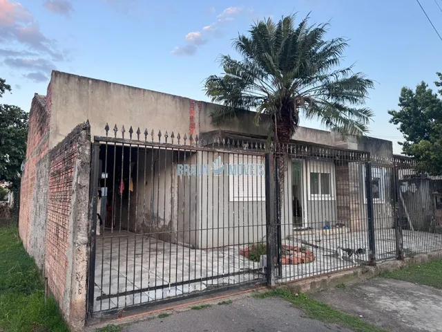 Imagem: Casa 2 dormitórios de esquina em Cachoeirinha