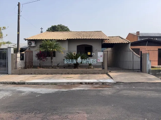 Imagem 6: Casa 3 dormitórios em Cachoeirinha com Próximo a AV principal com piscina