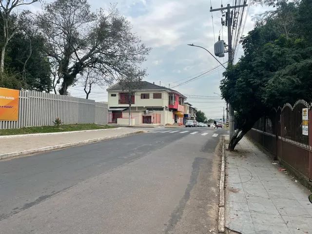 Imagem 3: Casa com 200 M² em excelente localização em Cachoeirinha Próximo a Vários