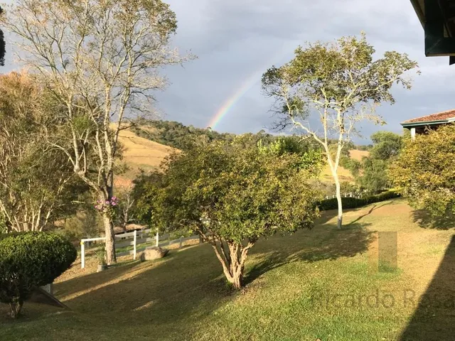 Imagem 6: Imperdível fazenda de luxo em Conceição dos Ouros-MG: 4 quartos, 4 suítes, 3 salas, 4