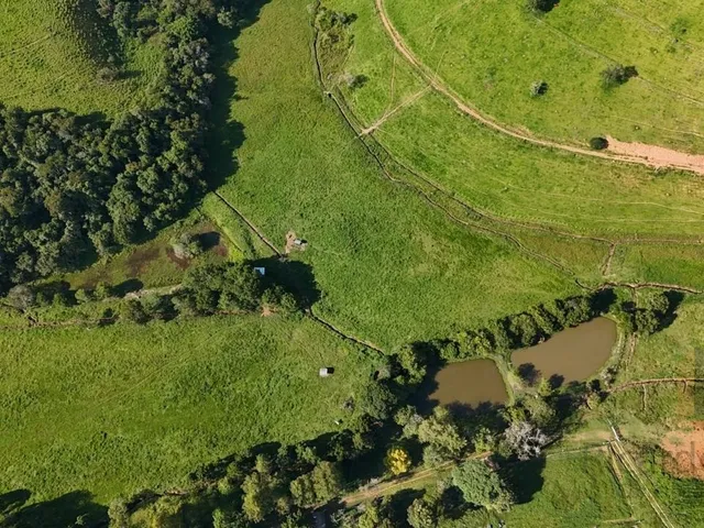 Imagem 11: Imperdível fazenda de luxo em Conceição dos Ouros-MG: 4 quartos, 4 suítes, 3 salas, 4
