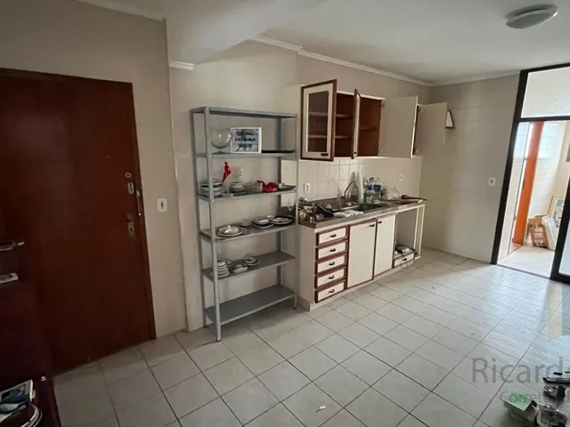 Imagem 7: Imperdível: Apartamento à venda no Centro de Itajubá-MG com 3 quartos, 1 suíte e
