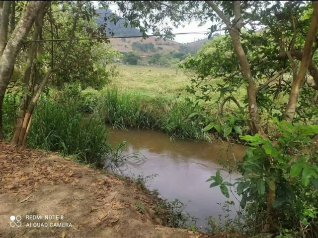 Imagem 11: Chácara à venda em Itajubá-MG, bairro Moquem: 4 quartos, 1 sala, 2 banheiros, 2 vagas