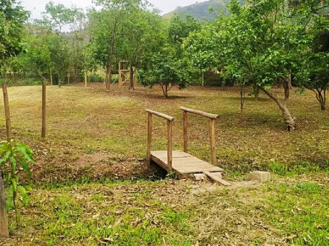 Imagem 8: Chácara à venda em Itajubá-MG, bairro Moquem: 4 quartos, 1 sala, 2 banheiros, 2 vagas