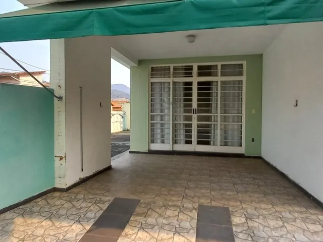 Imagem 10: Casa Comercial em São Vicente, Itajubá-MG: 4 Quartos, 1 Suíte, 3 Salas, 4 Banheiros, 5