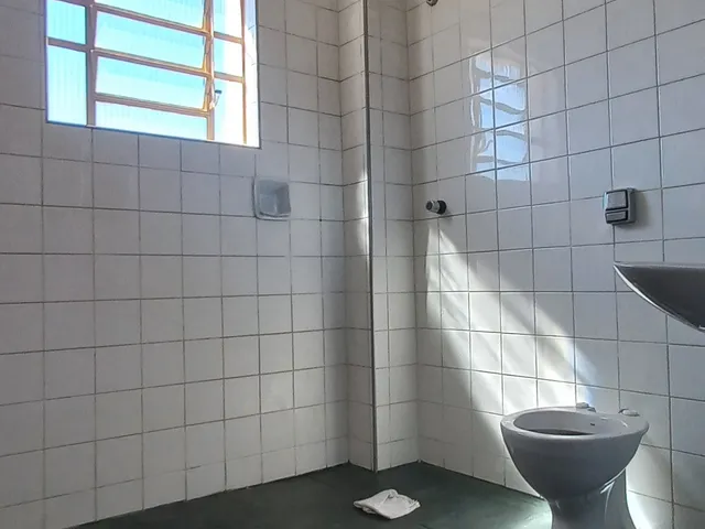 Imagem 10: Vendo ou alugo apartamento amplo no Santos Dummont, com 2 quartos, 2 WC, área de