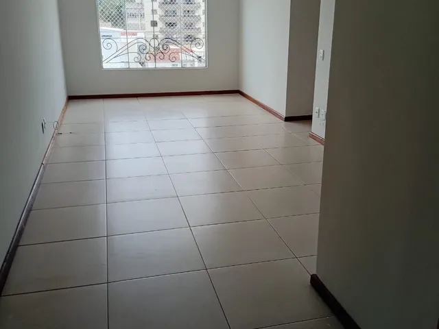 Imagem 9: Vendo a preço de ocasião apartamento de 2 quartos com suíte e vaga de garagem em
