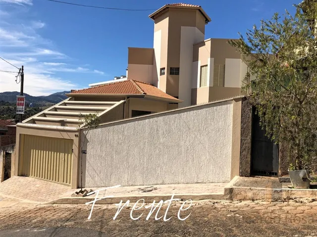 Imagem: Vendo casa próxima à UNIFEI, casa ampla