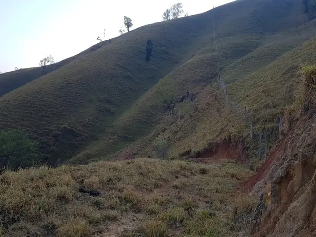 Imagem 7: Vendo lote na parte alta do Anhumas, muito próximo a cidade com vista maravilhosa, venha