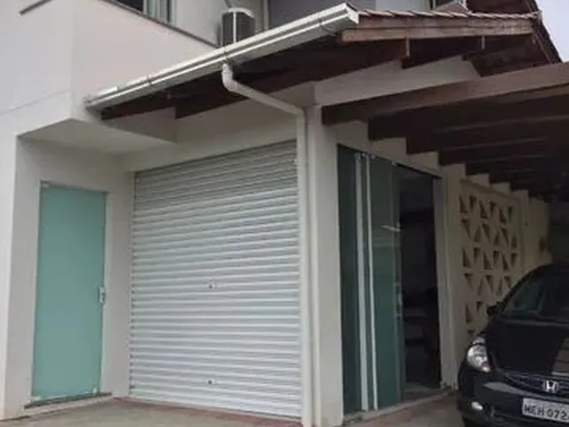 Imagem: Sobrado Salto Weissbach