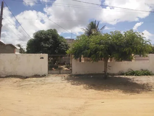 Imagem 2: Casa de Esquina em Queimadas