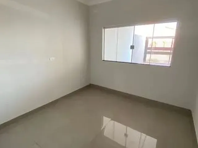 Imagem 5: Casa com 3 Quartos À Venda no Parque das Grevileas