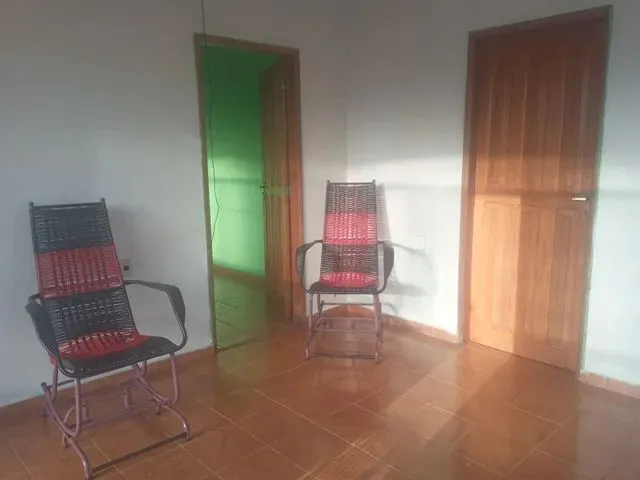 Imagem: Aluga-Se Uma Casa no Japiim - I