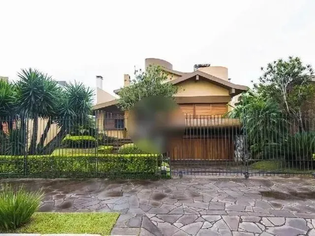Imagem: Casa com 3 Dormitórios, 380 M² a Venda
