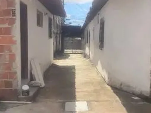 Imagem 4: Casa com 2 Quartos e Garagem na Serrinha