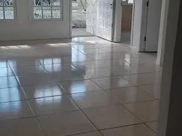 Imagem 3: Alugo Casa Grande com Escritorio Anexo