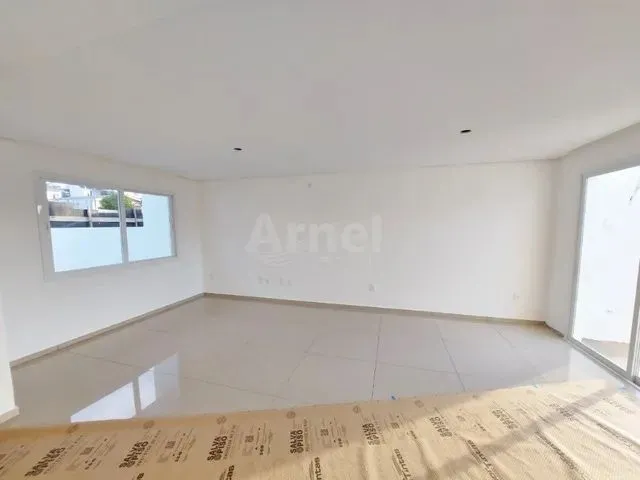 Imagem 9: Sobrado no Bairro santa Maria para Comprar
