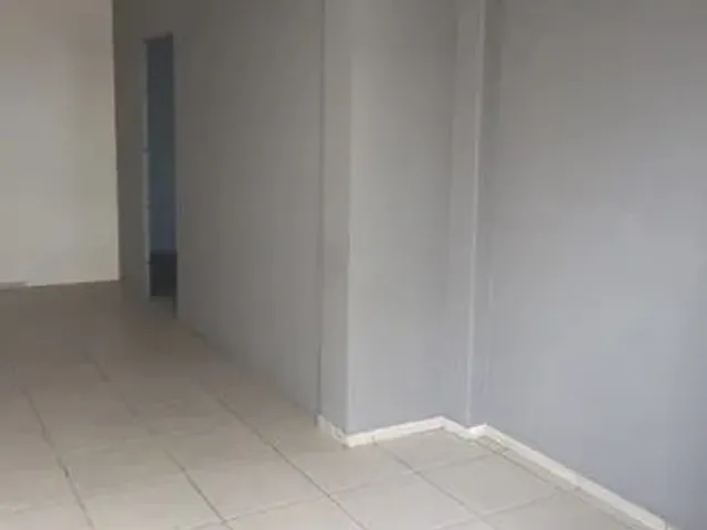 Imagem 2: Alugo Sala Comercial - Loja / Escritório - Estreito - Florianópolis