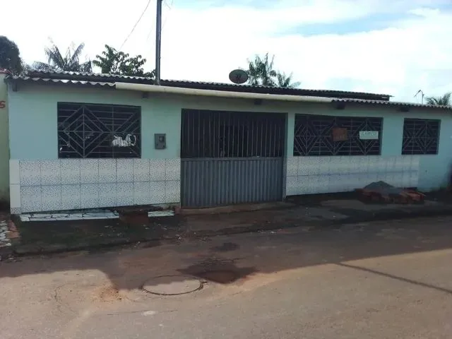 Imagem: Casa em Rua Principal. Vendo Ou Troco